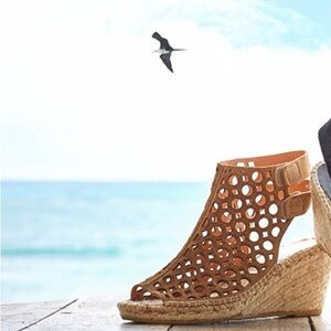 Bettye Muller Tan Cutout Wedge Sandals sz 38